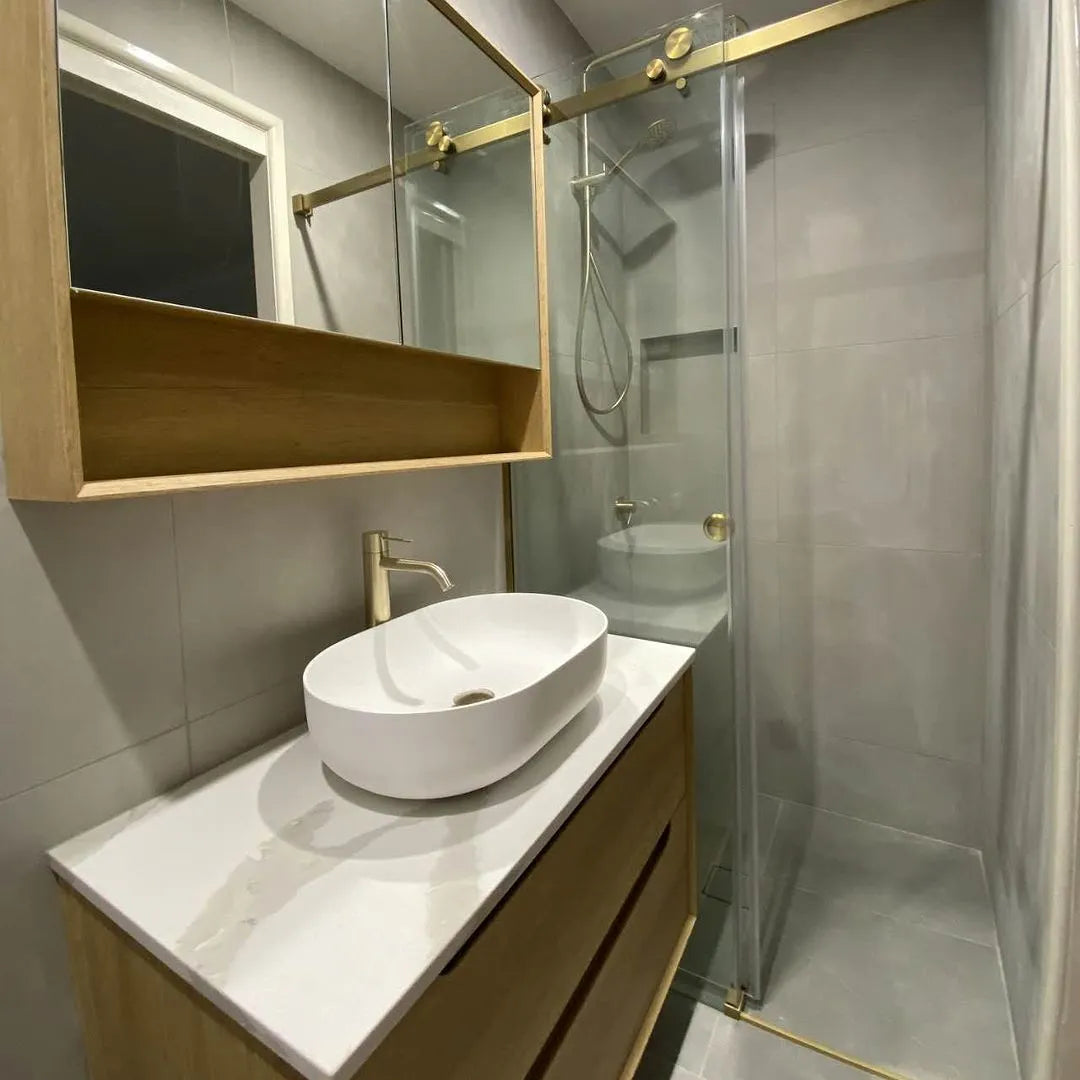 Otti Byron 900mm Shaving Cabinet Natural Oak BYSV900N