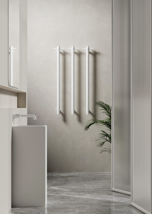 Nero Heated Vertical Towel Rail NRV900H
