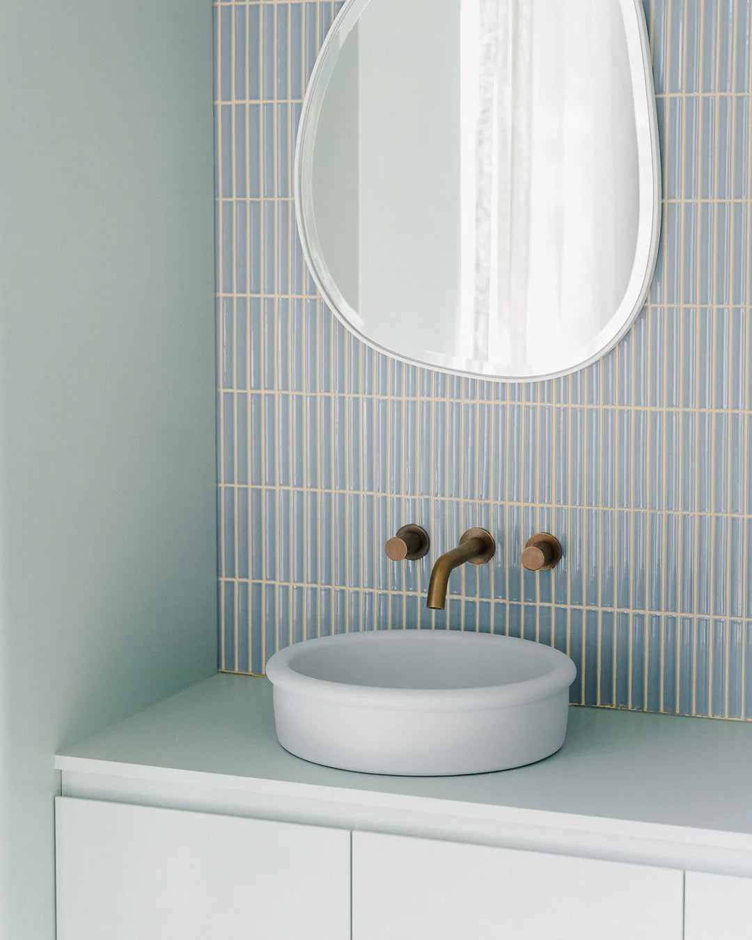 nood co. Tub Above Counter Concrete Basin TB1-1-0
