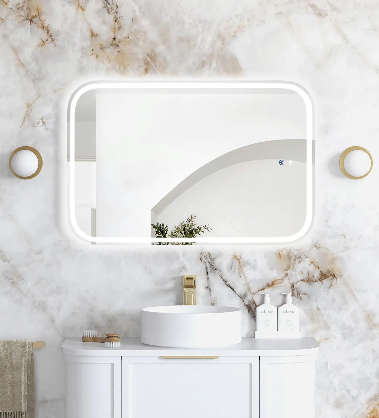 Otti LED Newport Frameless Mirror 900 x 600mm