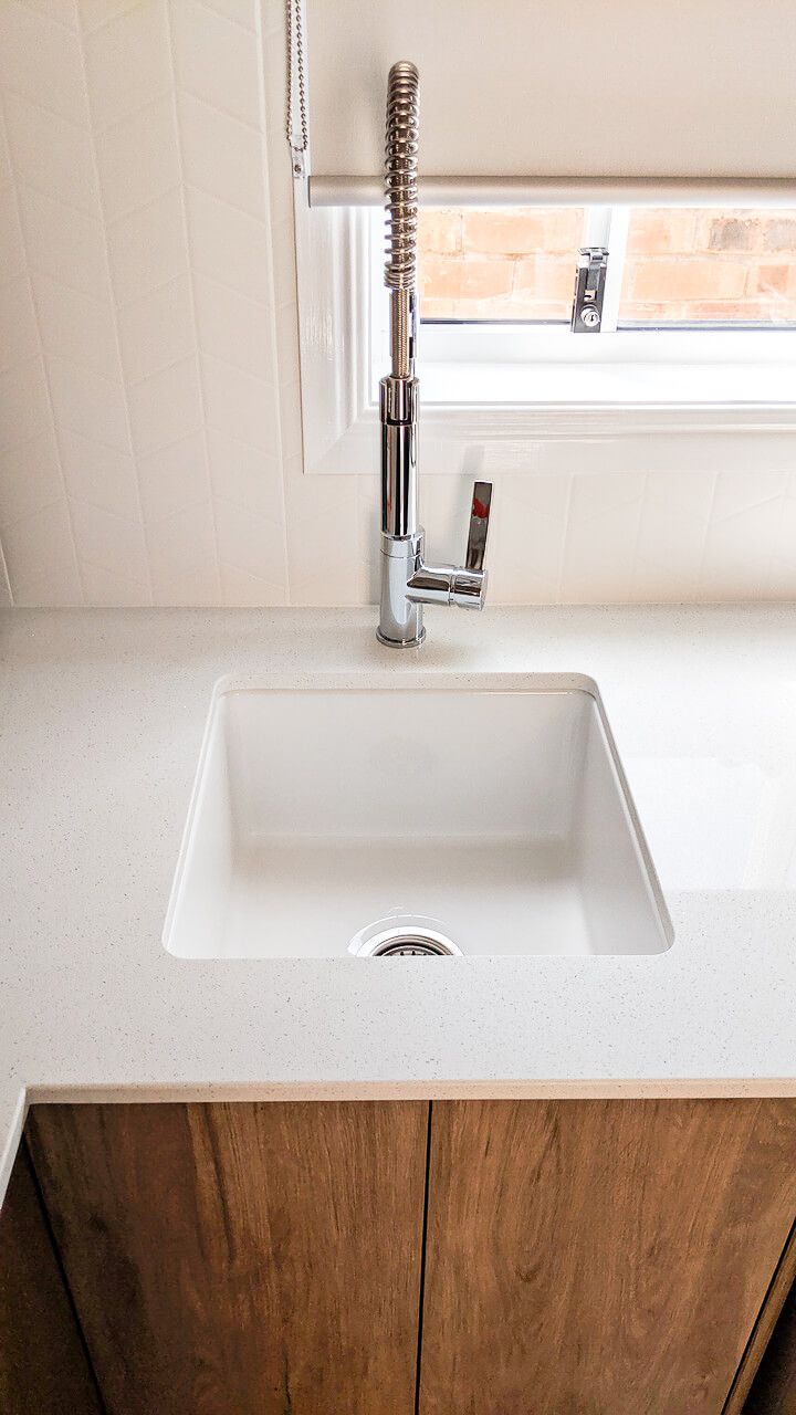 Turner Hastings Cuisine 46 x 46 Fine Fireclay Inset/Undermount Sink CU46FS