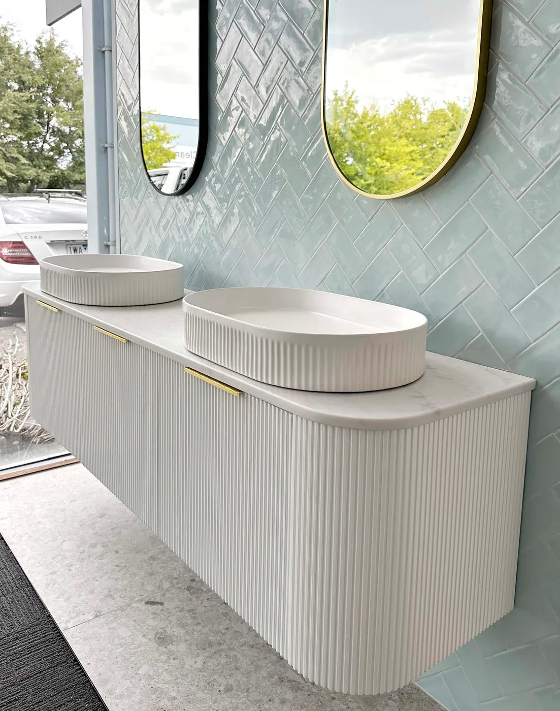 Otti Bondi 1800mm Matte White Fluted Curve Wall Hung Vanity