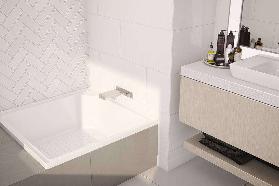 Decina Bella Shower Bathtub
