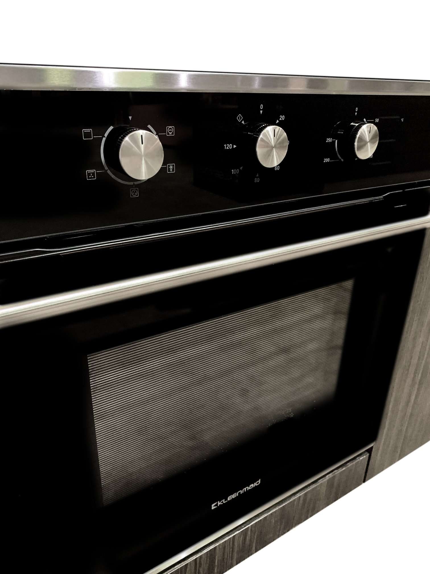 Kleenmaid 60cm Multifunction Wall Oven KCOMF6010