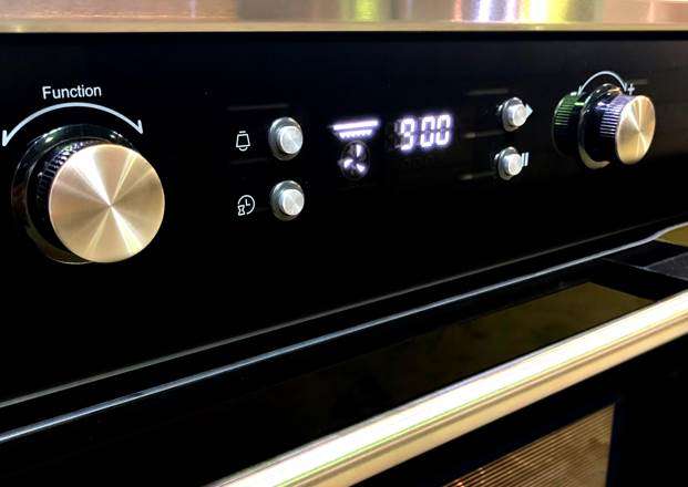 Kleenmaid 60cm Multifunction Oven OMF6015